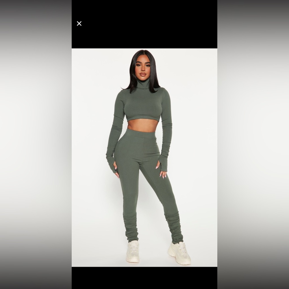 Fashion Nova Riley Snatched Legging Set